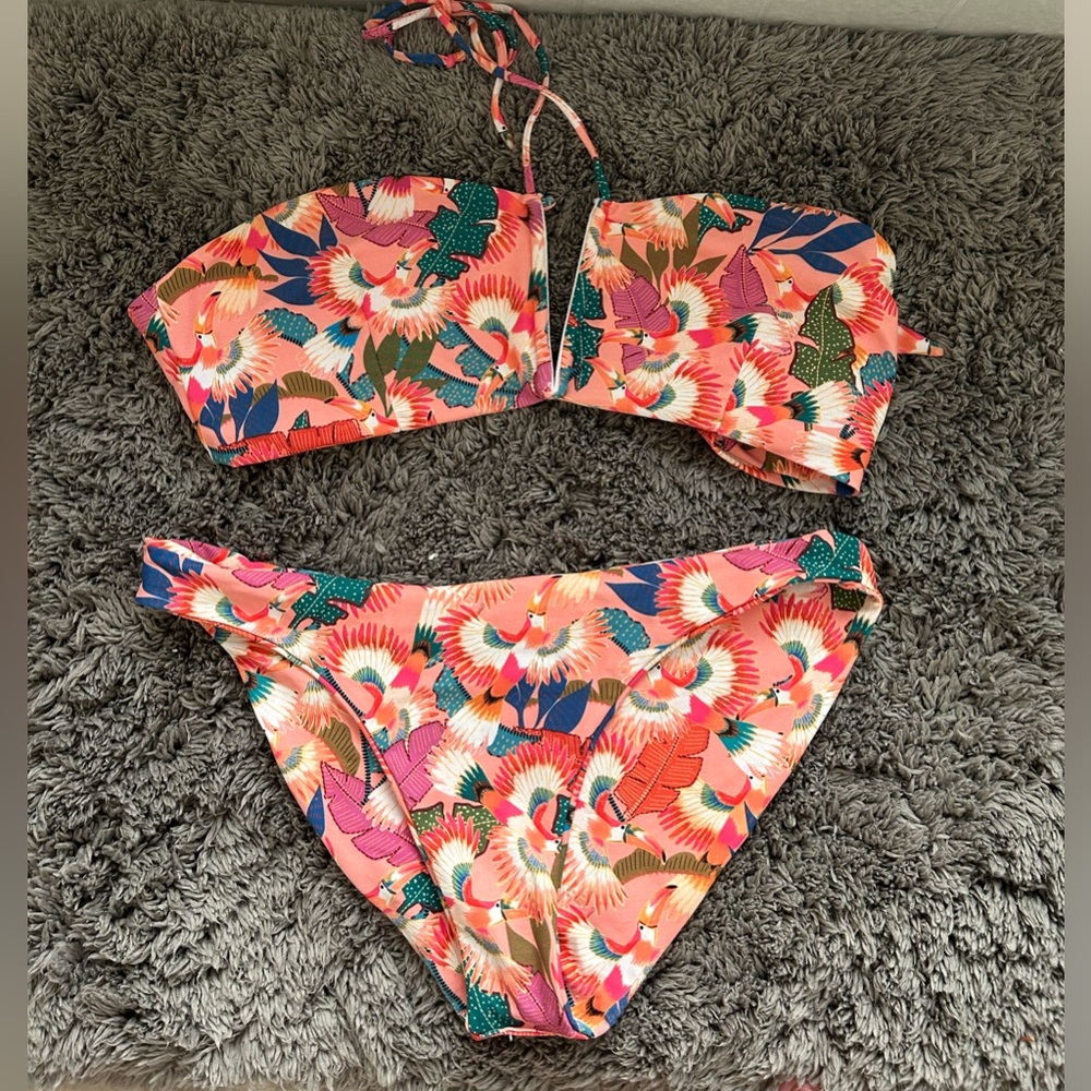 SKATIE never worn bikini set!!!! Top: L, Bottom: XL